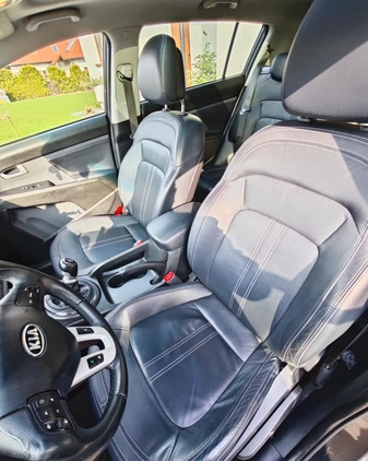 Kia Sportage cena 45899 przebieg: 207000, rok produkcji 2011 z Lębork małe 667